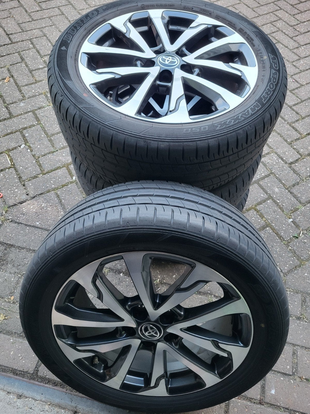 Org Toyota Corolla Cross CHR banden velgen 225/50/18 TPMS, Ophalen, 18 inch, Gebruikt, Jaf_zoet@hotmail.com