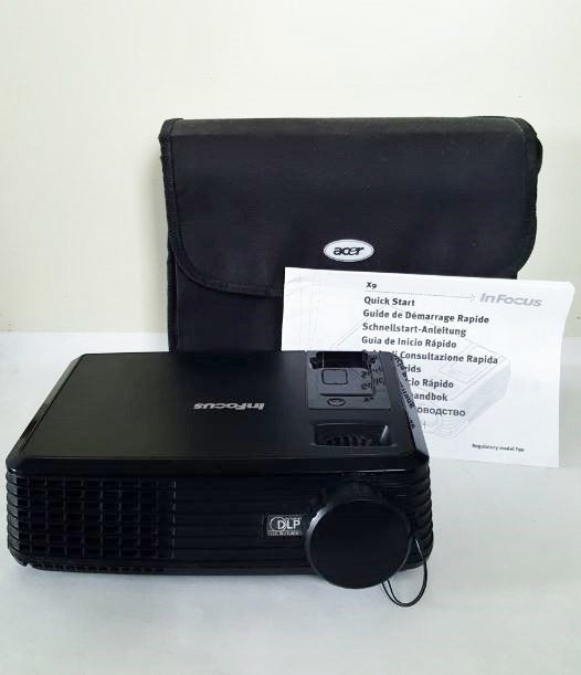 Infocus T90 X9 projector beamer met tas, Ophalen, Gebruikt, Overige resoluties
