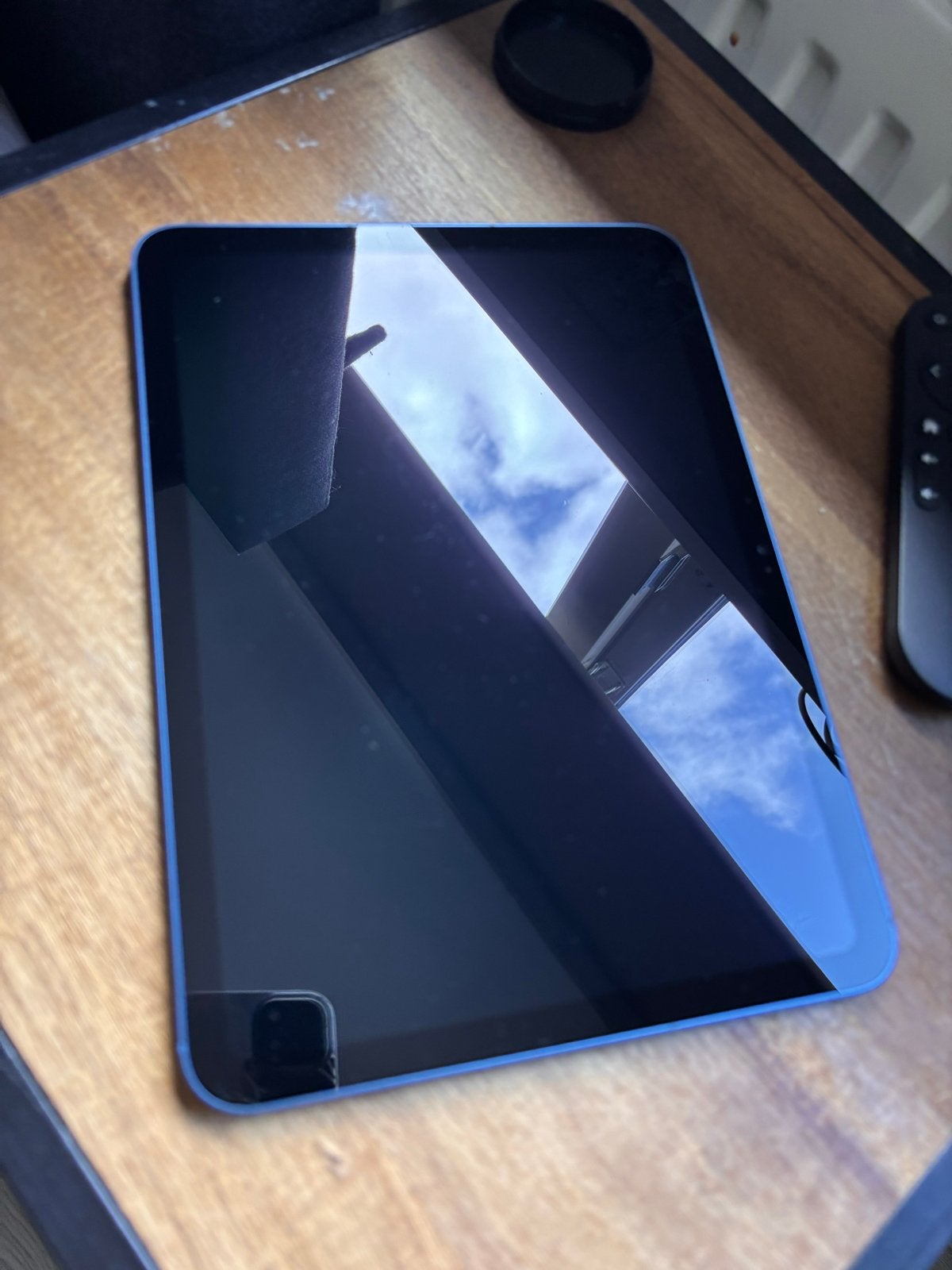 Apple iPad Air (10 gen ) Blauw - Zo goed als nieuw, 10 inch, Blauw, Apple iPad Air, Ophalen of Verzenden