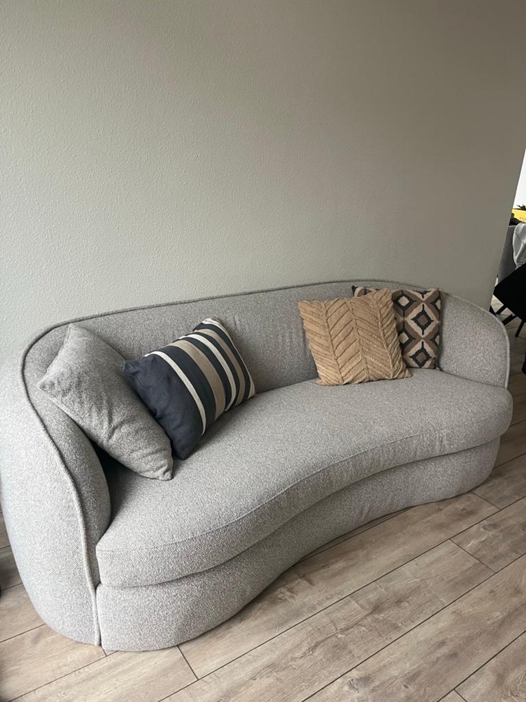 Grijze/beige 3,5-zitsbank Enzio Leen Bakker, Huis en Inrichting, Ophalen, 150 tot 200 cm, Driepersoons, 75 tot 100 cm