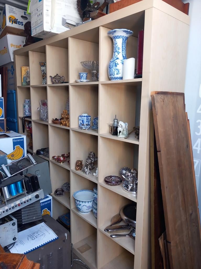 Ikea vakken kast prijs € 50.00, Ophalen of Verzenden, Zo goed als nieuw