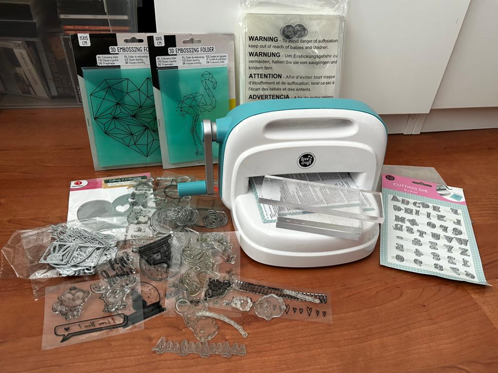 Love 2 craft - embrossing & diecutting, Ophalen of Verzenden, Zo goed als nieuw