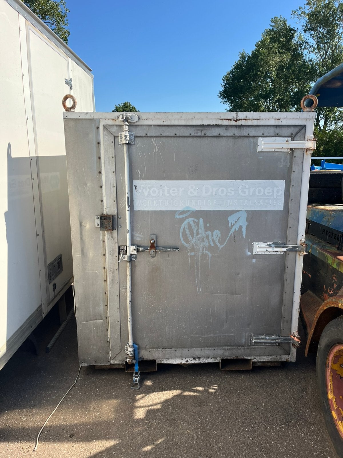 Container aluminium, Ophalen