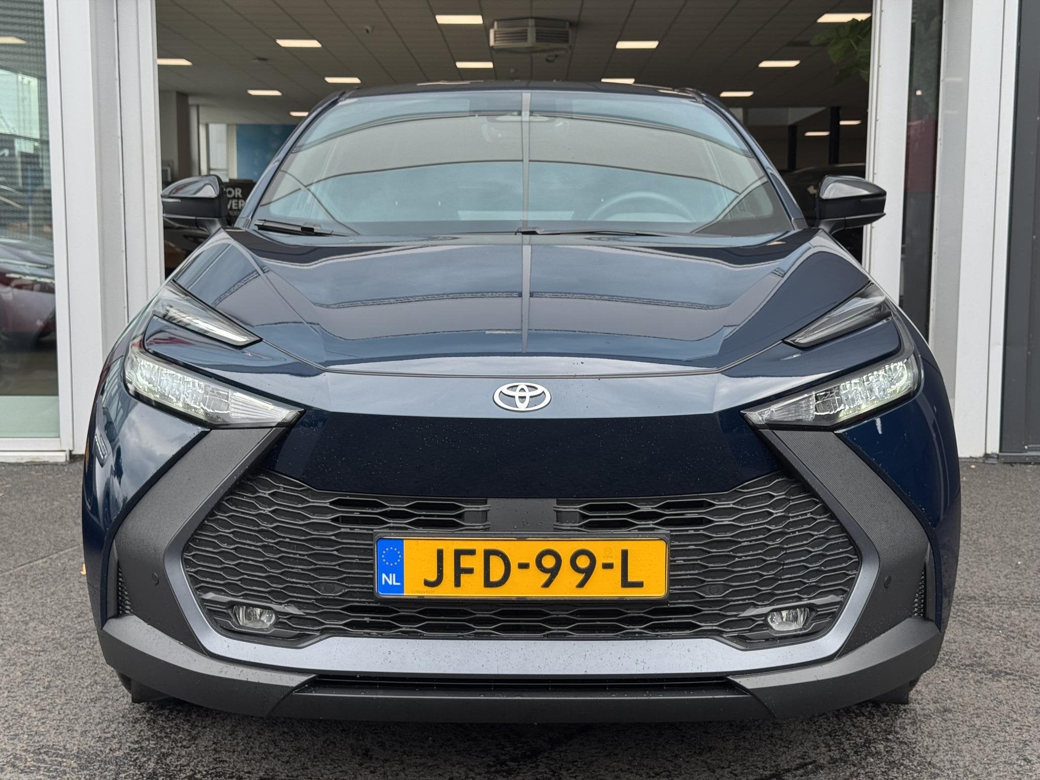 Toyota C-HR 1.8 Hybrid 140 Dynamic Midnight teal | NL Auto |, Auto's, Stof, 4 cilinders, Blauw, Origineel Nederlands
