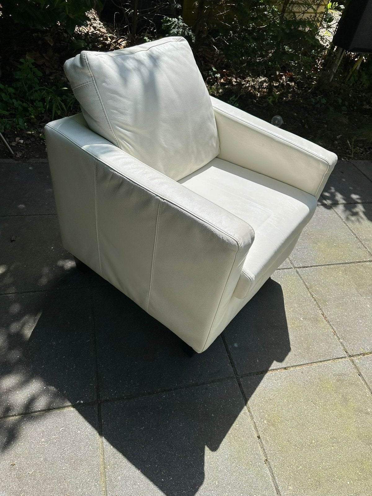 Gratis af halen: 2 witte stoelen, Ophalen, Gebruikt, Wit, Twee