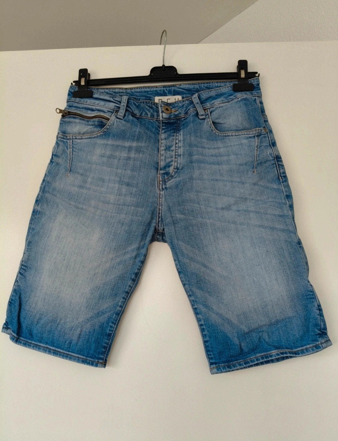 Stoere Rev heren spijkerbroek-short - Maat M, Blauw, Ophalen of Verzenden, Zo goed als nieuw, Rev