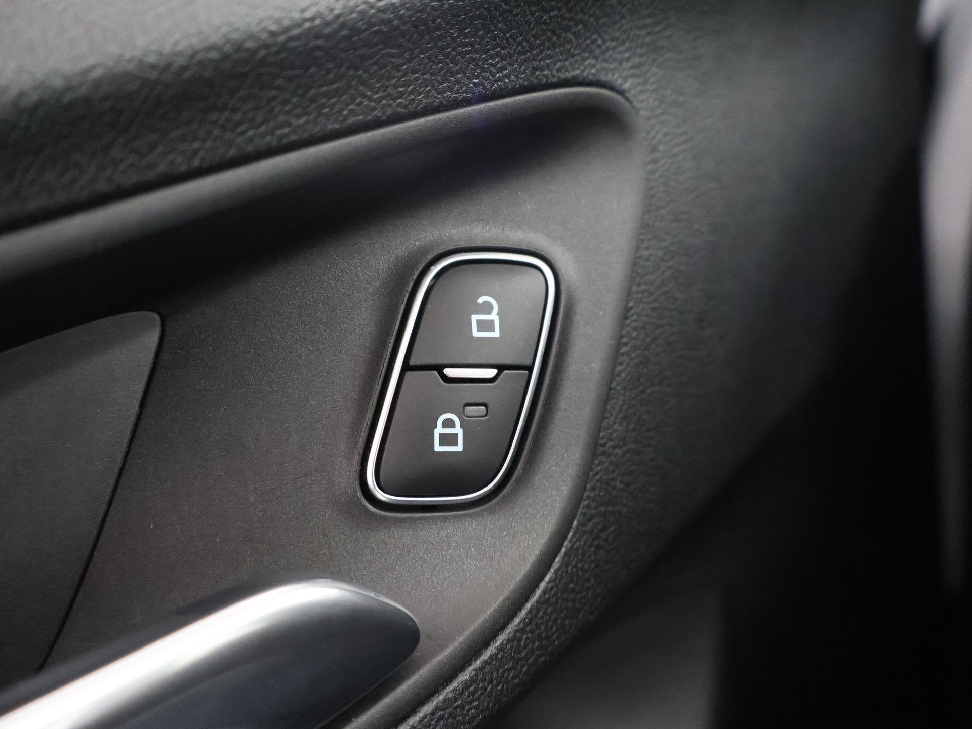 Foto 34 van Ford Puma 1.0 EcoBoost Hybrid Titanium | Winterpakket | Crui