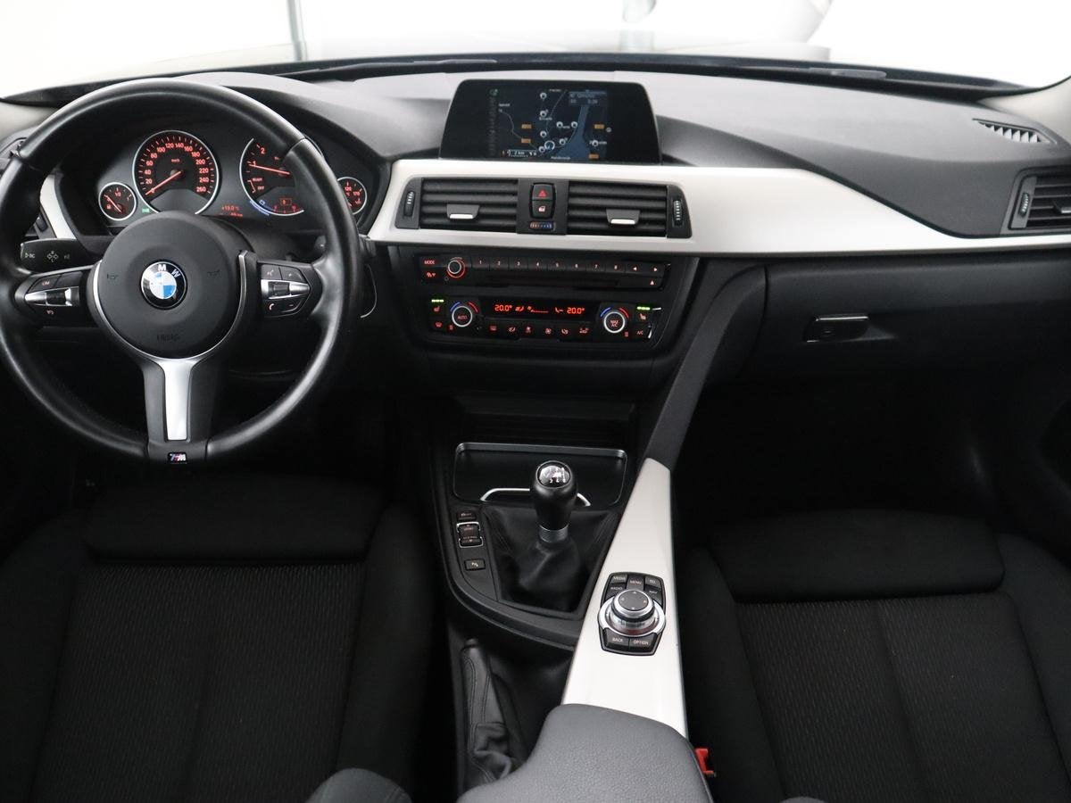 BMW 4-serie Gran Coupé 418i Centennial Executive | M-interi, Auto's, Gebruikt, Euro 6, Zwart, Handgeschakeld