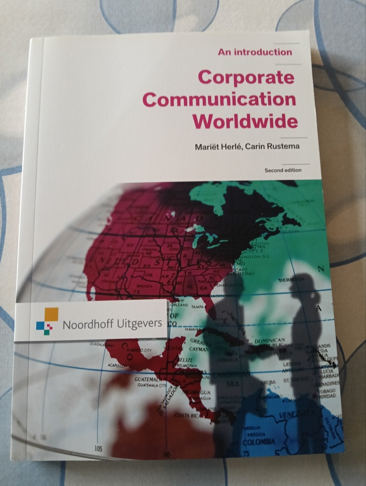 Corporate Communication Worldwide - Mariët Herlé, Boeken, Zo goed als nieuw, Gamma, Mariët Herlé, Carin Rustema, HBO