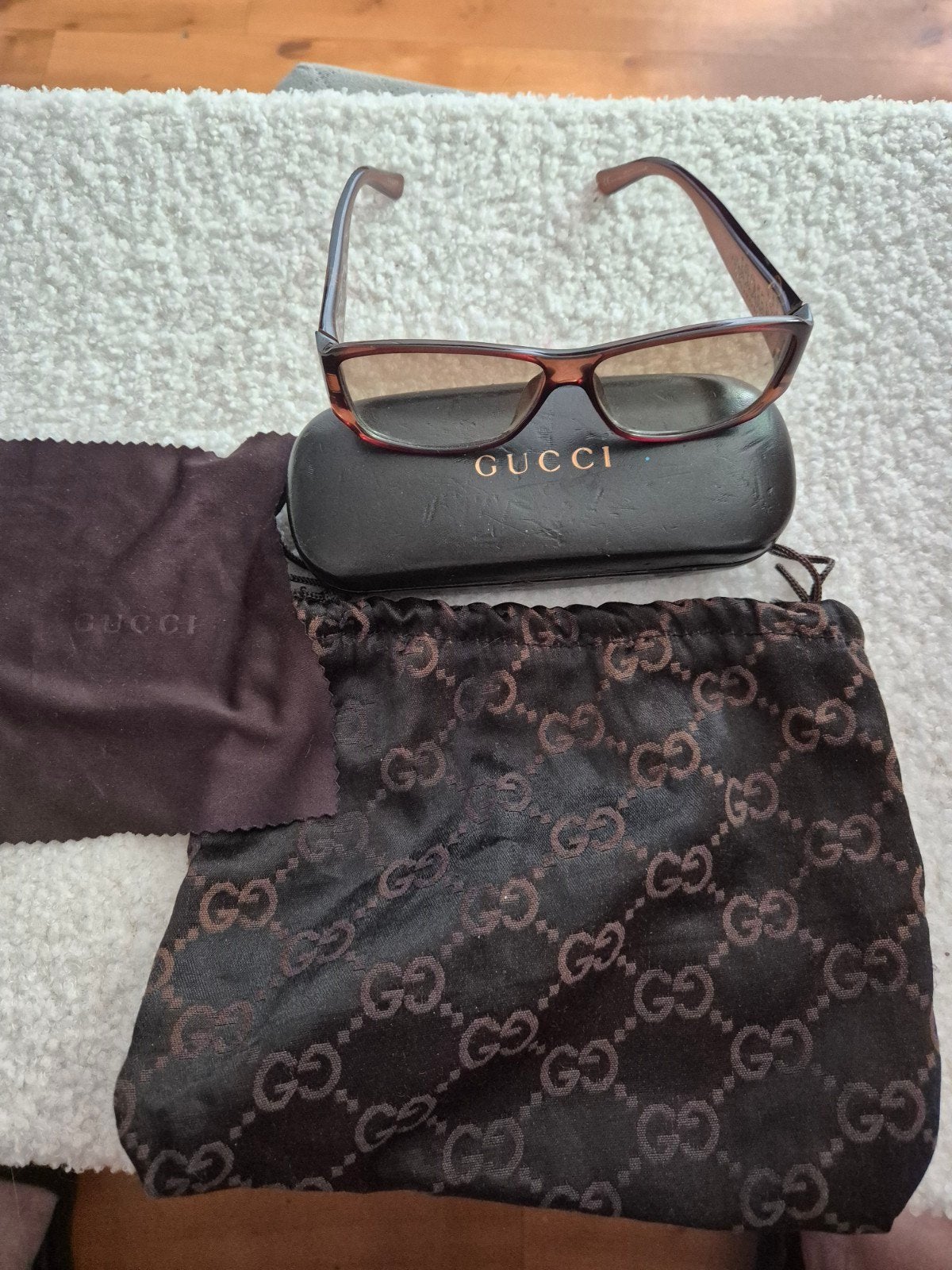 SALESALESALE authentieke Gucci zonnebril van Gucci!, Sieraden, Tassen en Uiterlijk, Zonnebrillen en Brillen | Dames, Overige merken