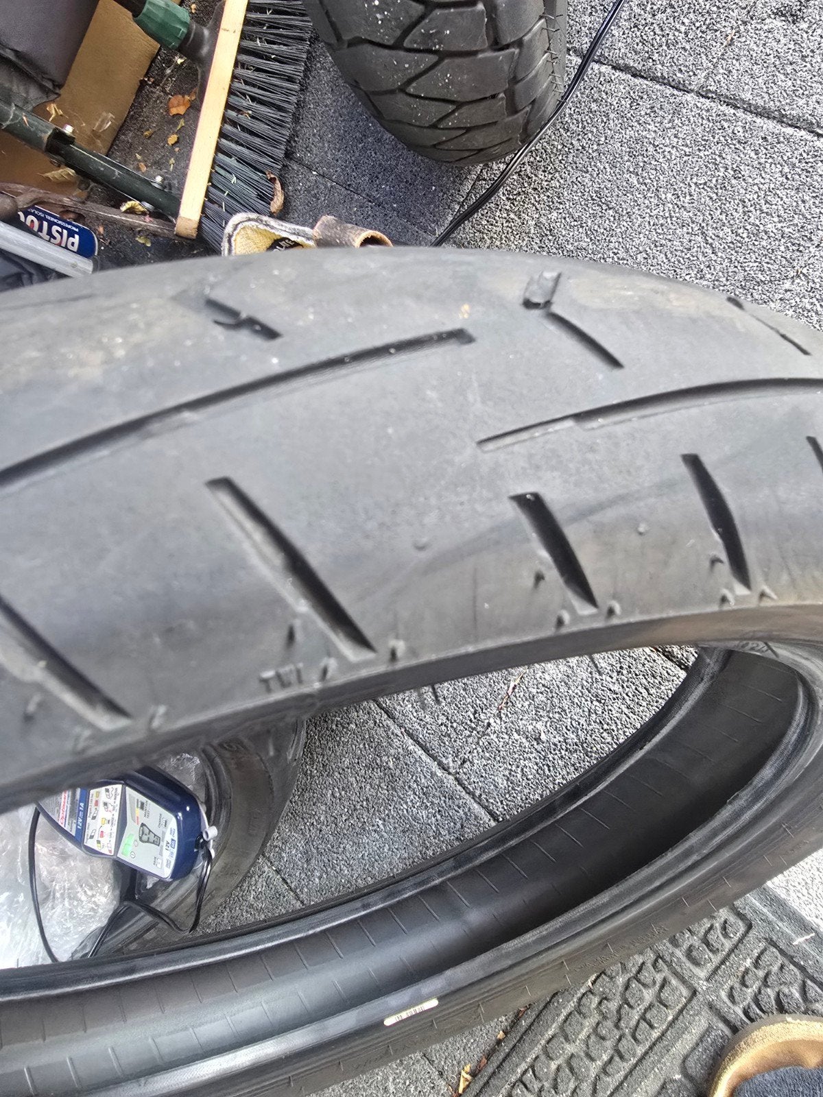 Dunlop motorband 110/80R19 59V, Motoren, Ophalen of Verzenden