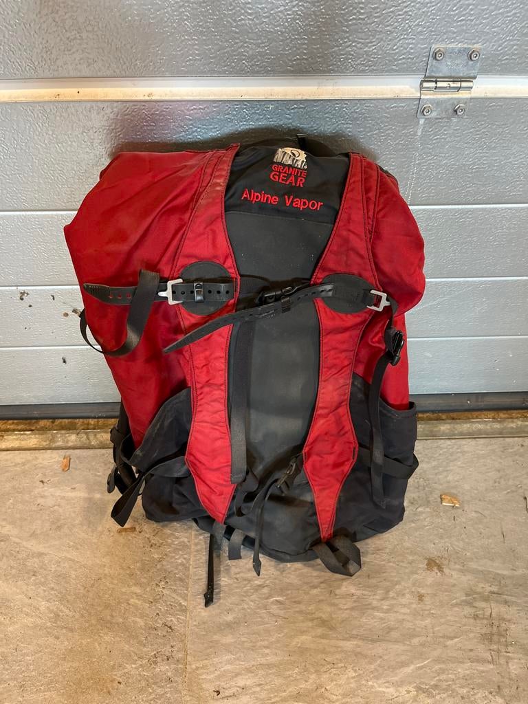 Granite Gear Alpine Vapor Trekking Rugzak Rood/Zwart, Ophalen, Gebruikt, Rugzak