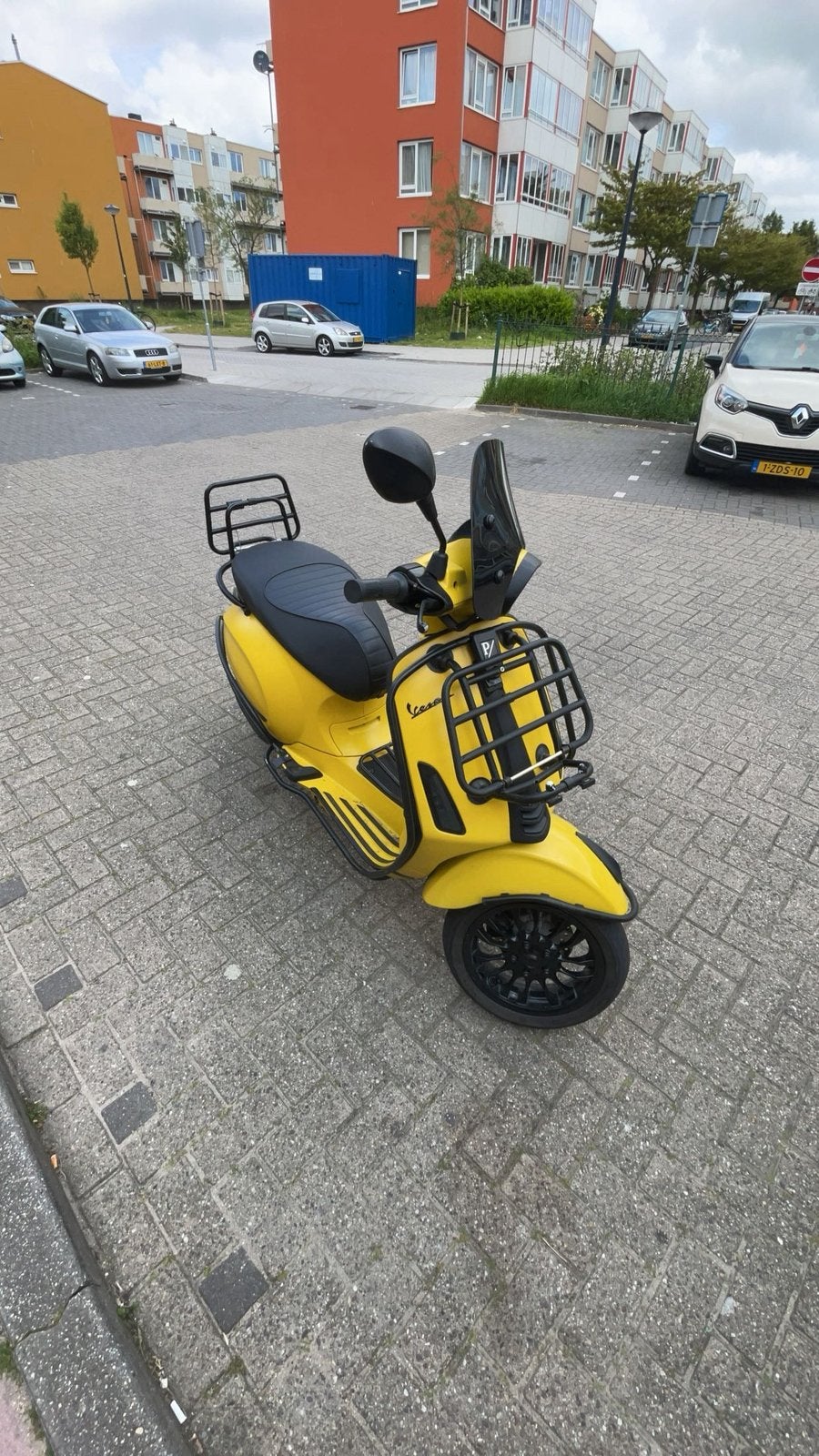 Vespa sprint, Ophalen of Verzenden, Zo goed als nieuw, Benzine