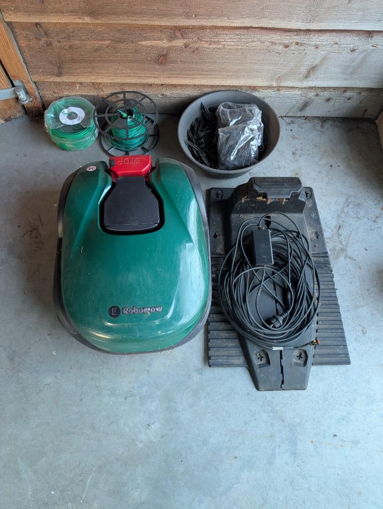 Robomow RK1000 grasmaairobot, Tuin en Terras, Ophalen, Gebruikt, 20 tot 25 cm, Robomow