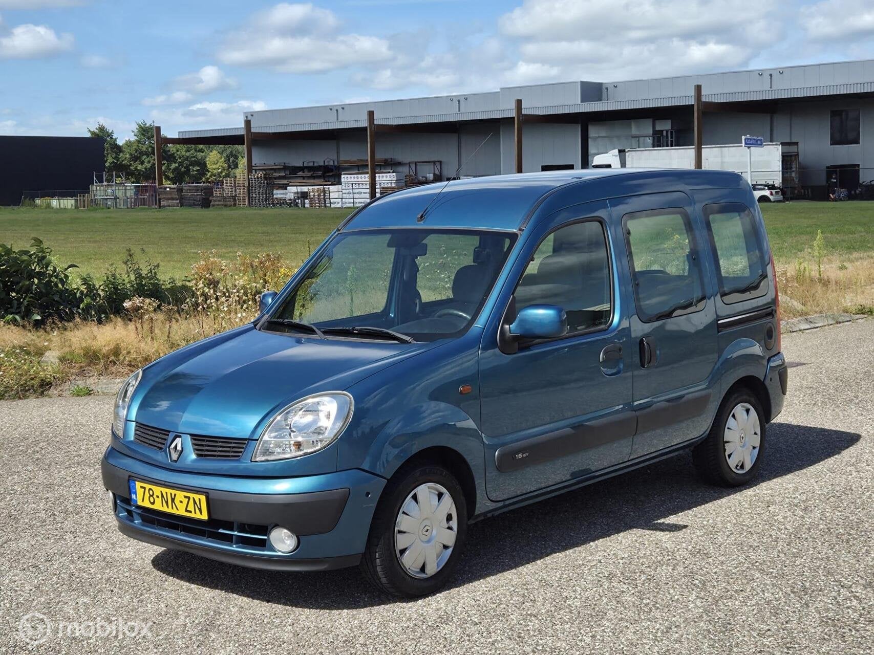 Renault Kangoo combi 1.6-16V Nieuwe apk / Distributieriem, Gebruikt, Blauw, 49 €/maand, Origineel Nederlands