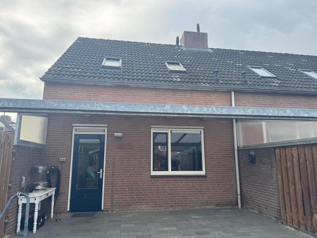 Overkapping staal, Ophalen, Zo goed als nieuw