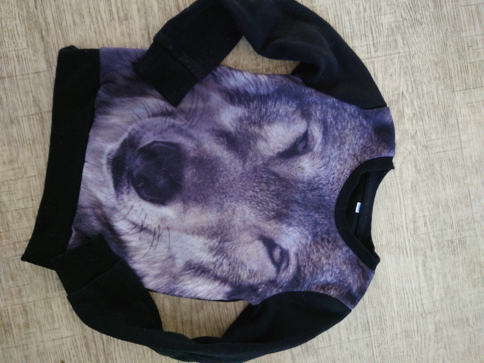 Stoere trui met wolf print - Maat 134/140, Gebruikt, Jongen of Meisje, Trui of Vest, Ophalen of Verzenden