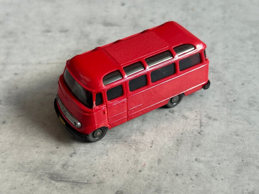 Wiking 1:87 Mercedes-Benz L 319 Bus rood, Ophalen of Verzenden, Zo goed als nieuw, Bus of Vrachtwagen, Wiking