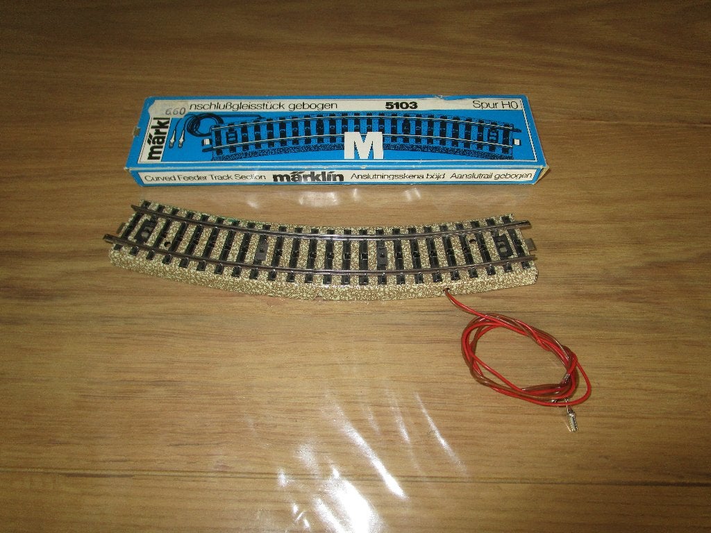 Marklin 5103 gebogen aansluitrail., Wisselstroom, Gebruikt, Rails, Ophalen of Verzenden