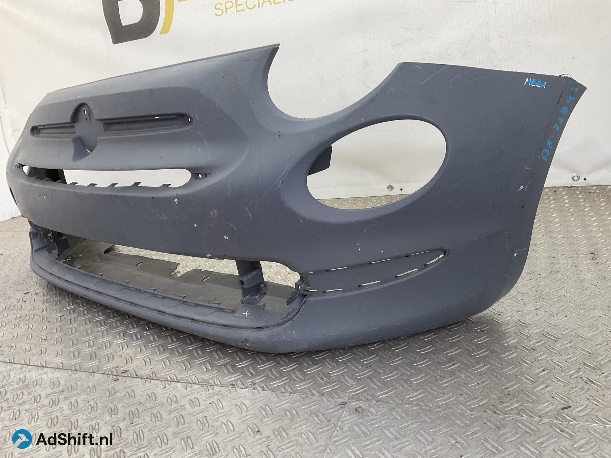 Bumper Fiat 500 Lounge Facelift 16-23 735619491 Voorbumper B, Bumper