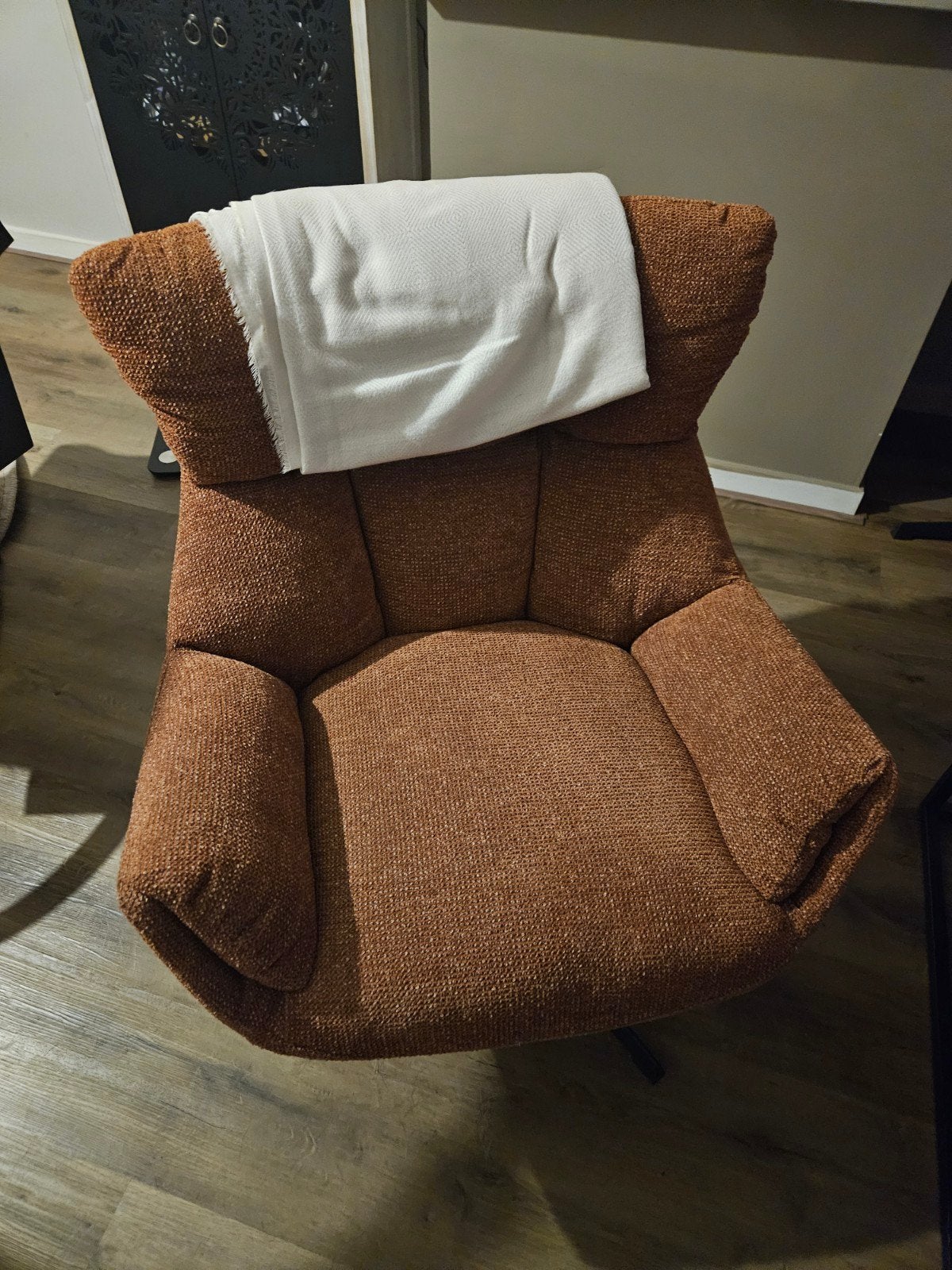 mooie terracotta draaistoel van leenbakker, Ophalen, Zo goed als nieuw, Minder dan 75 cm, 50 tot 75 cm