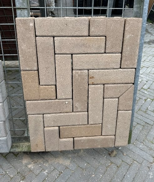 Strackstone Lingeformaat Oker restant 65m2 €19,50/m2, Ophalen of Verzenden, Nieuw, Beton, Terrastegels