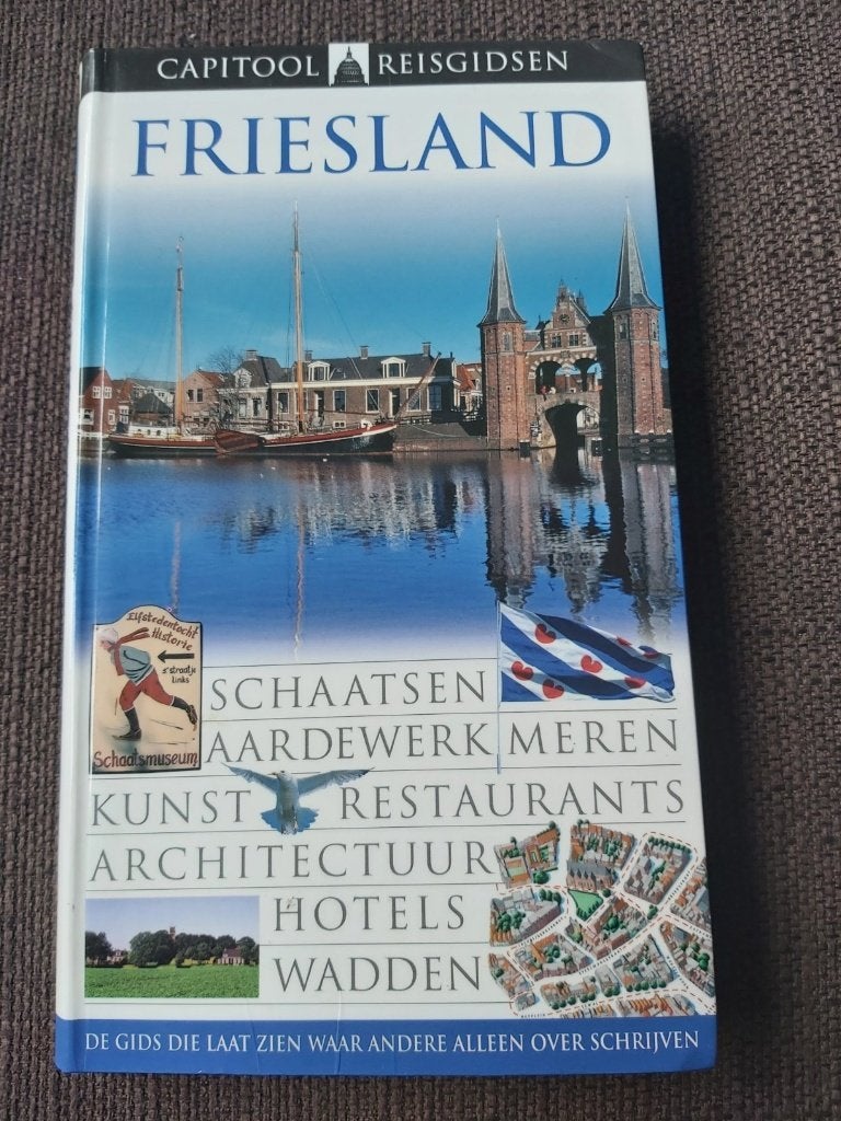 Capitool Reisgids Friesland - Ontdek de provincie, Gelezen, Capitool, Ophalen of Verzenden, Reisgids of -boek