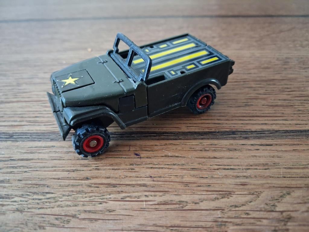 MC Toy Transformers Jeep Macau, Verzamelen, Transformers, Ophalen of Verzenden