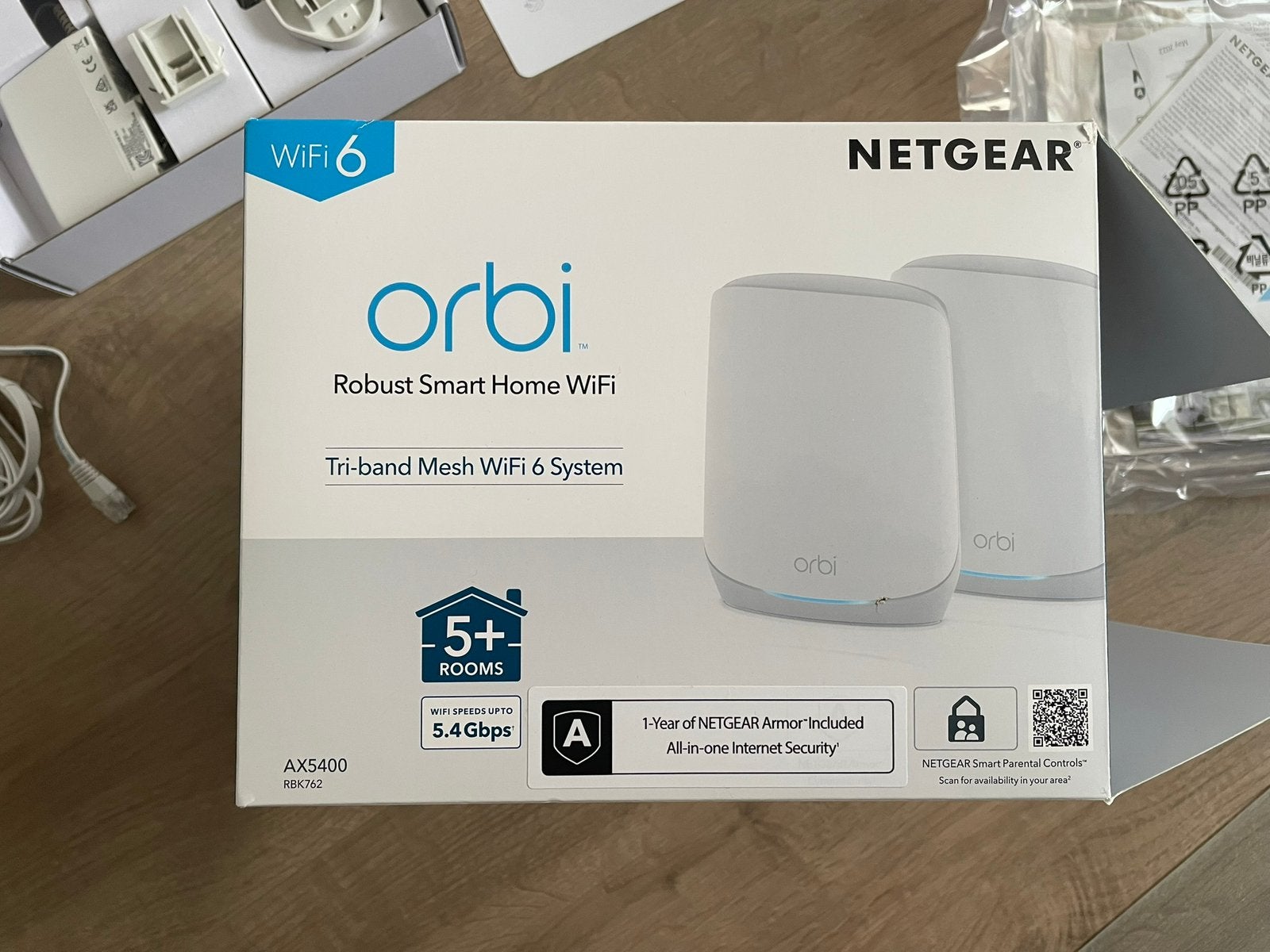 Netgear Orbi RBK762S, Ophalen, Zo goed als nieuw, Router met modem, NETGEAR Orbi