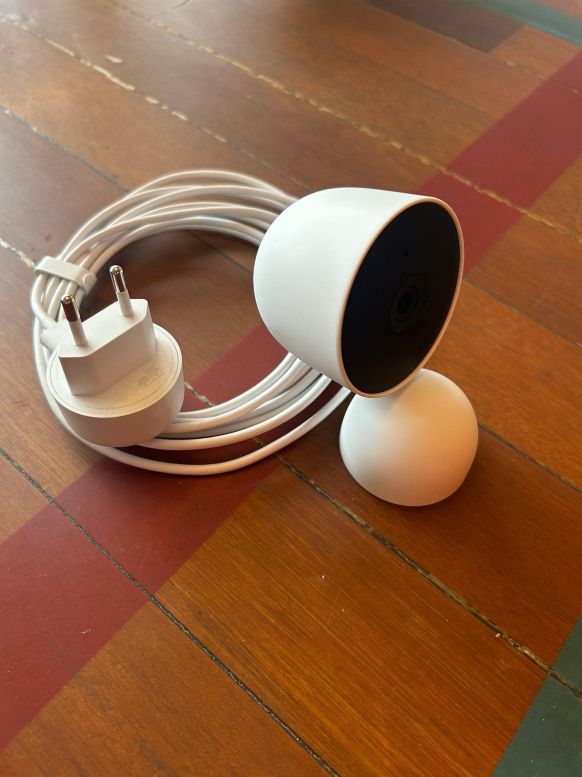 Google Nest Cam indoor, 2e generatie, Ophalen of Verzenden, Zo goed als nieuw