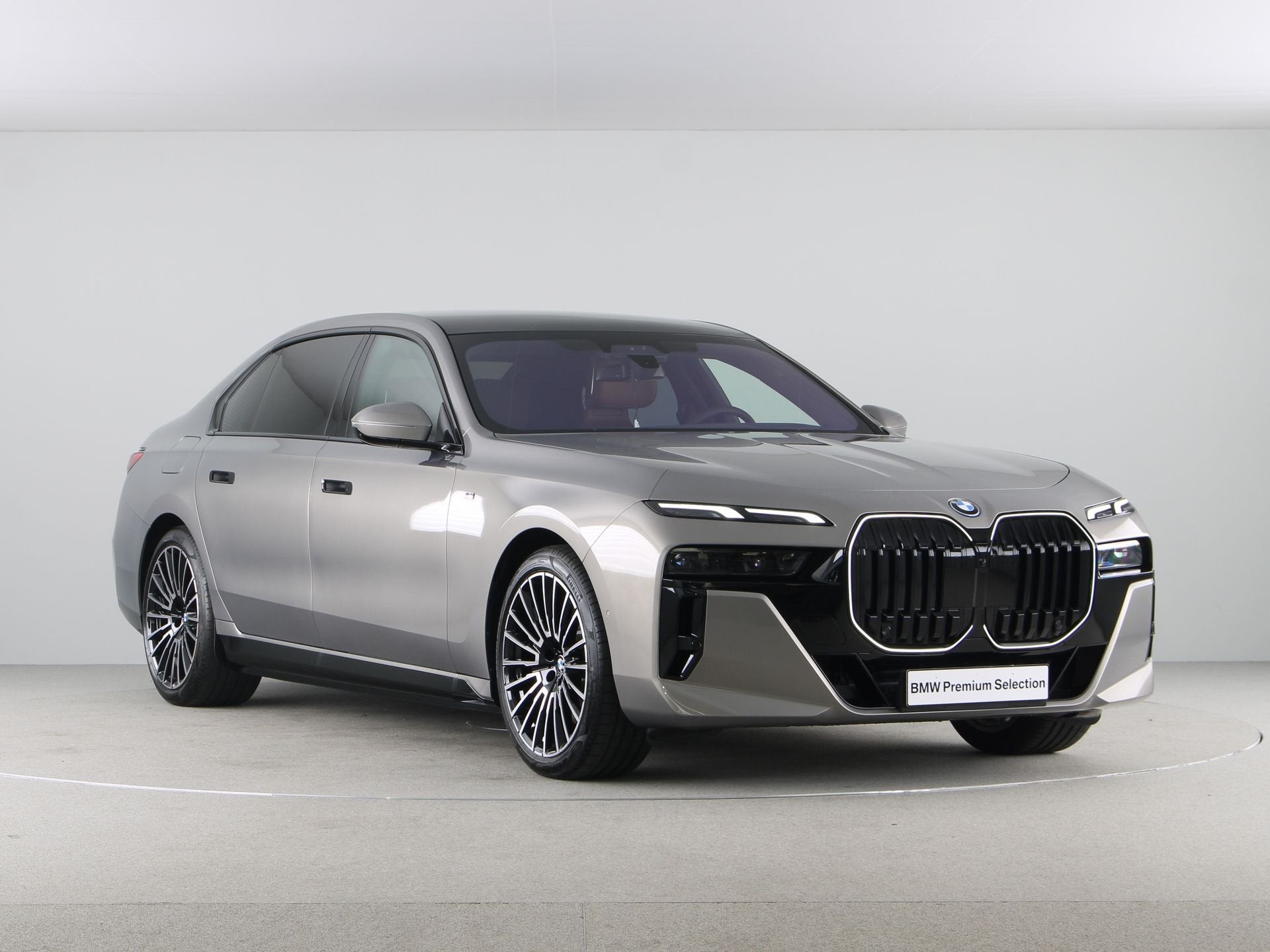 BMW i7 eDrive50 106 kWh Privilege Edition (bj 2026), Auto's, Automaat, 660 min, Achterwielaandrijving, Met garantie (alle)