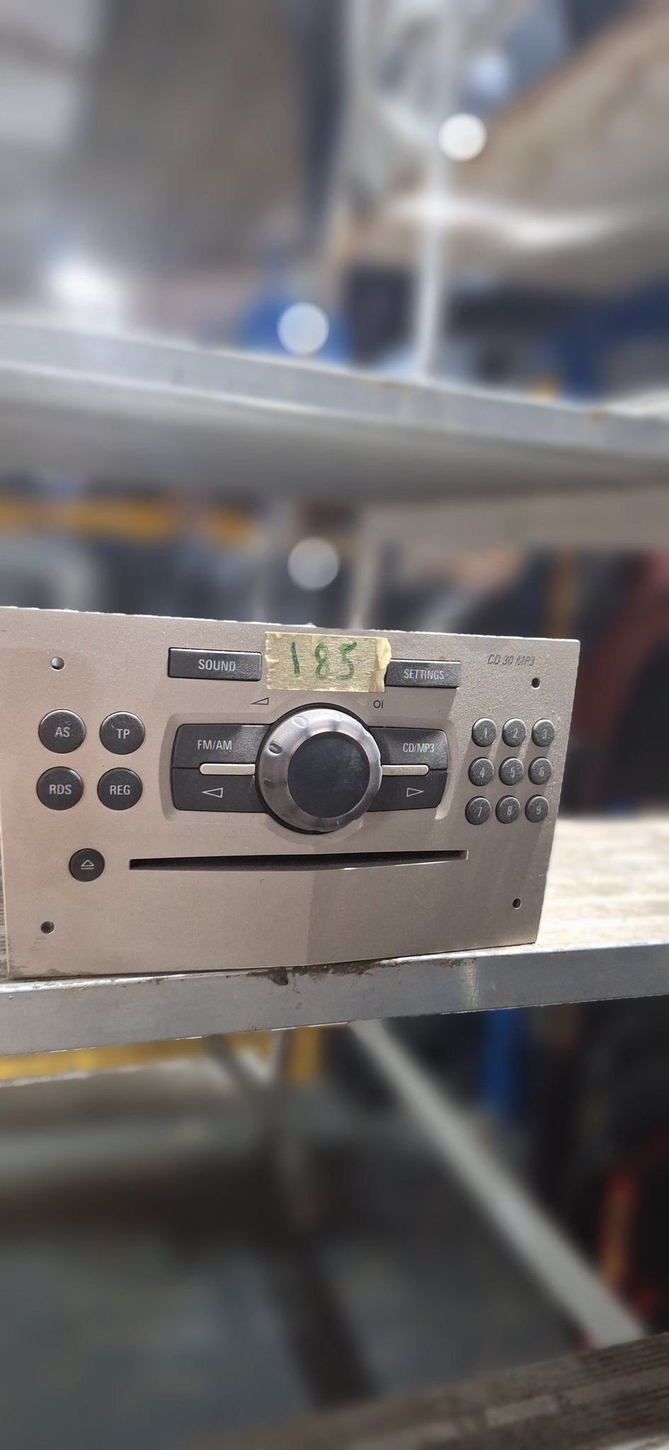 Opel Corsa RADIO, Gebruikt, -, -, Ophalen of Verzenden