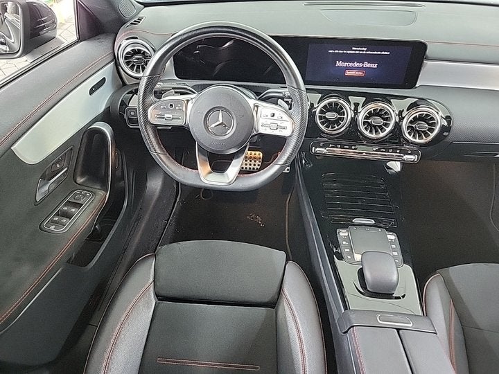 Mercedes-Benz CLA-Klasse 250 e AMG Line 1e-Eig. & Dealer-Ond, Auto's, Gebruikt, 4 cilinders, 15 kWh, Zwart
