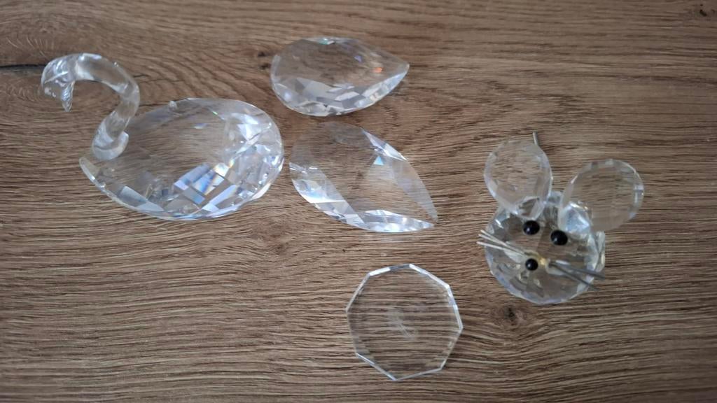 Kapotte zwaan en muis, Swarovski, Verzamelen, Swarovski, Ophalen of Verzenden, Gebruikt, Figuurtje