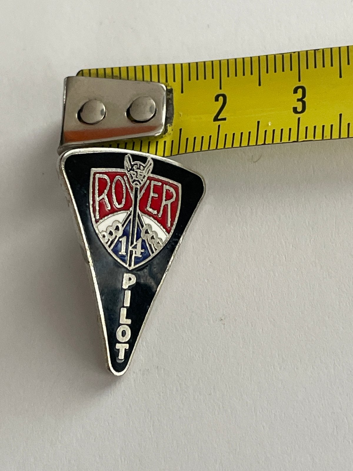 Vintage Rover Pilot 14 Auto Pin Badge Speld, Verzamelen, Ophalen of Verzenden, Gebruikt, Metaal, Overige typen