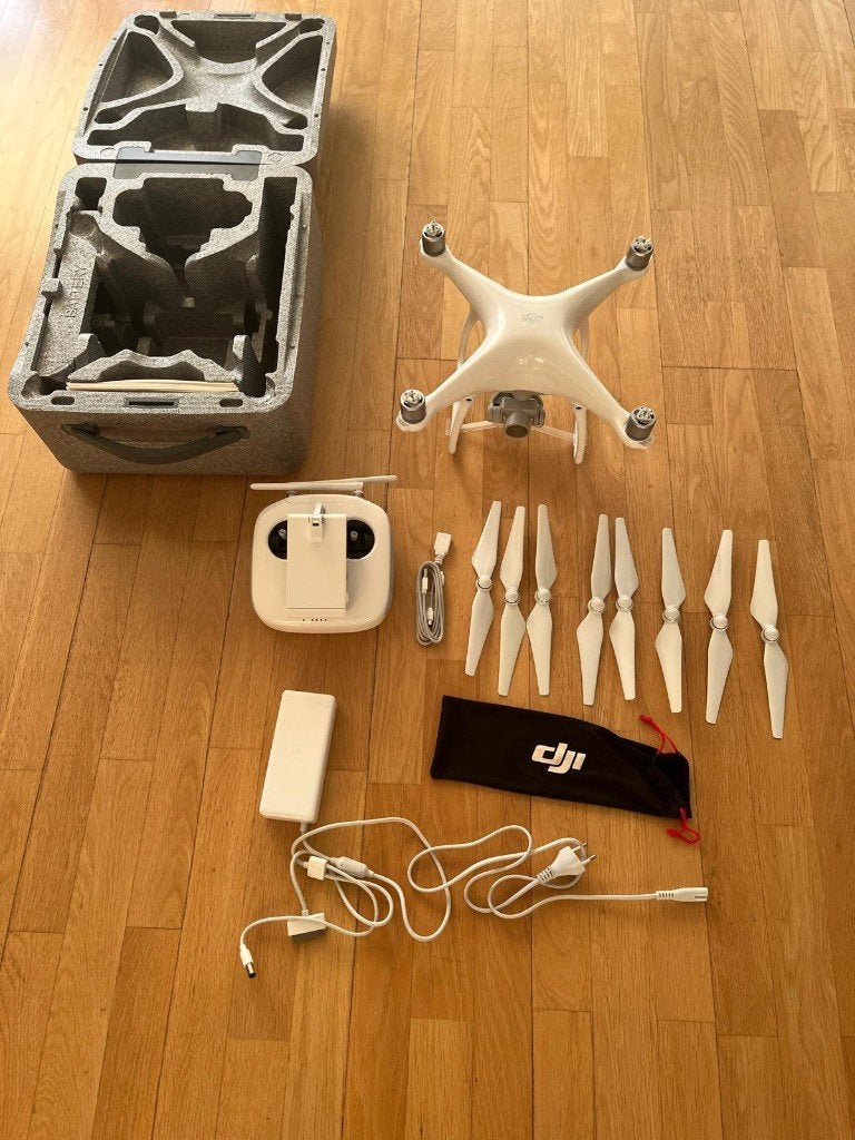 DJI Phantom 4  drone - geen accu's!, Cameradrone, Obstakel-ontwijking, Zo goed als nieuw, 1 tot 5 kilometer