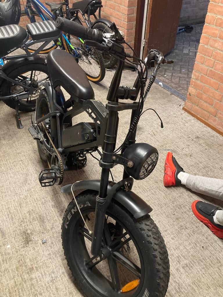 Stoere zwarte fatbike - V20 model, Fietsen en Brommers, Brommers | Tomos, Zo goed als nieuw, Overige modellen, Maximaal 45 km/u