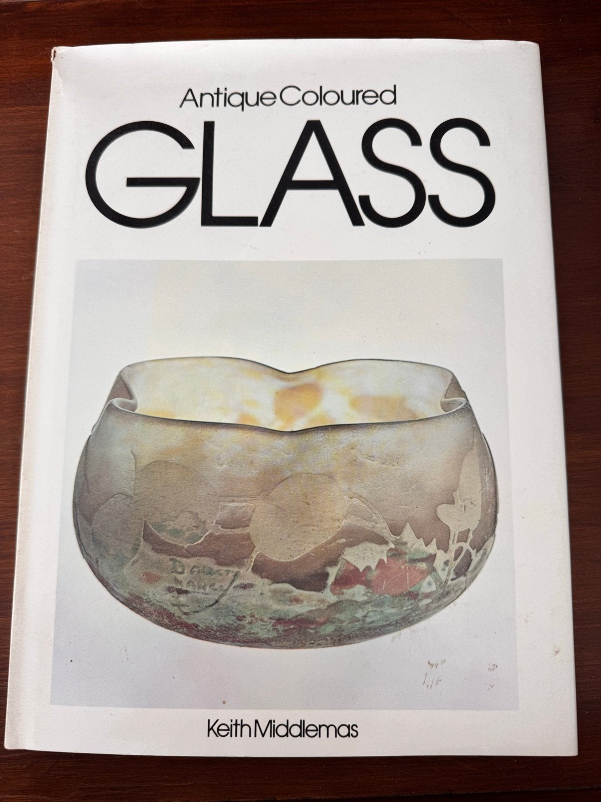 Antique Coloured Glass - Keith Middlemas, Ophalen of Verzenden, Gelezen, Overige onderwerpen