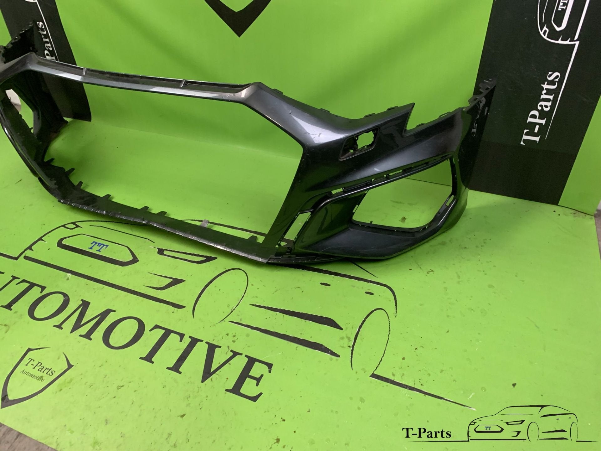 audi a3 8y voorbumper s line voorbumper bumper, Auto-onderdelen, Carrosserie en Plaatwerk, Info@fabrikant.eu, Bumper, Fabrikantstraat 1
1000 AA  Amsterdam