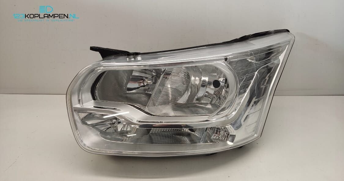 Ford Fiesta MK8 koplamp links, Gebruikt, -, -, Ophalen of Verzenden