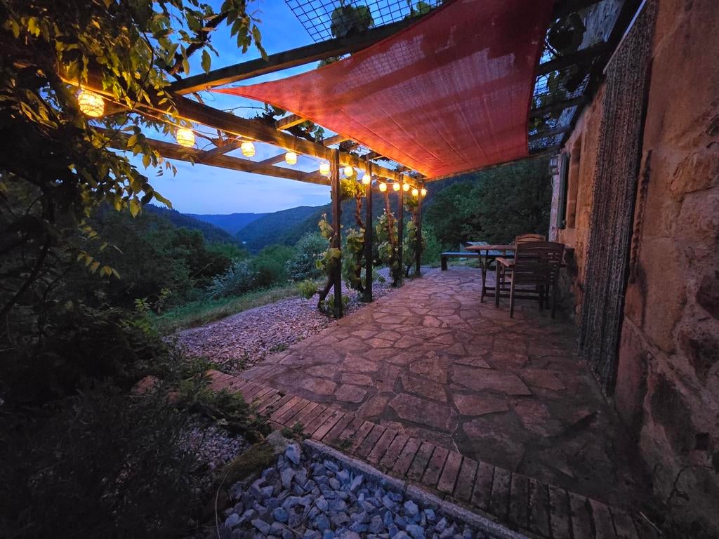 Prachtige Gite op unieke locatie; vallei van de Dordogne!, Open haard, 2 slaapkamers, Landelijk, Dordogne