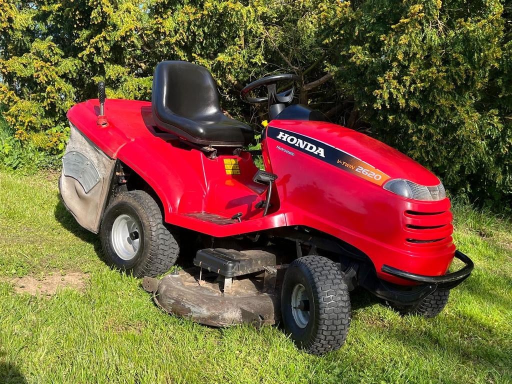 Honda 2620 V-Twin Hydrostaat Zitmaaier - Nagezien, Ophalen, Honda, Gebruikt, Opvangbak