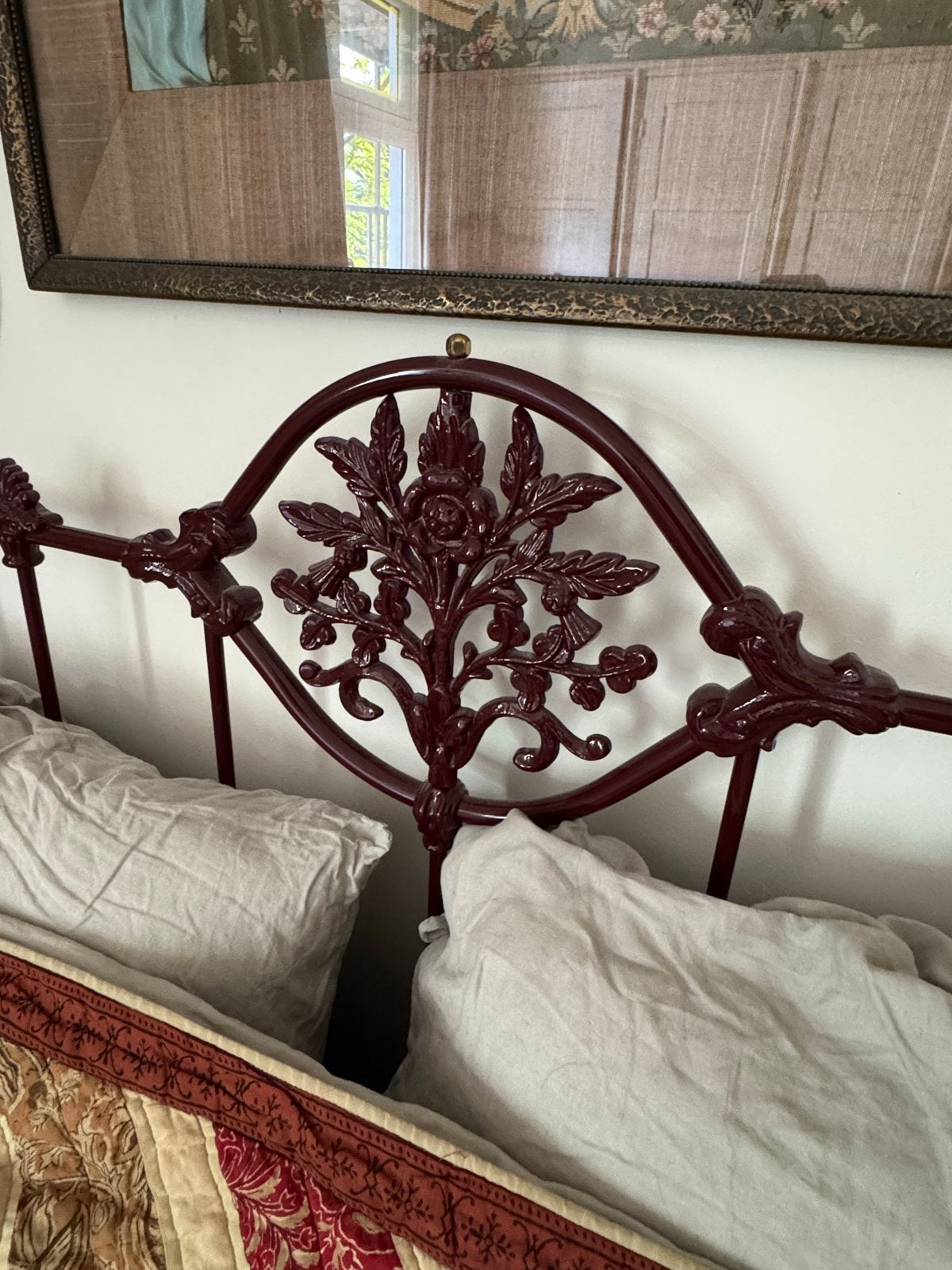 gietijzeren bed met messing details, Huis en Inrichting, Slaapkamer | Bedden, Ophalen of Verzenden