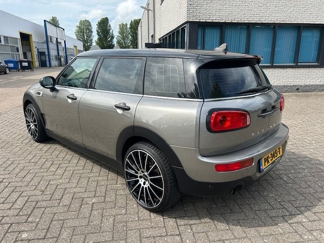 MINI Clubman 1.5 One Business NAVI CRUISE CLIMA BLUETH, Auto's, Voorwielaandrijving, Stof, Gebruikt, Handgeschakeld