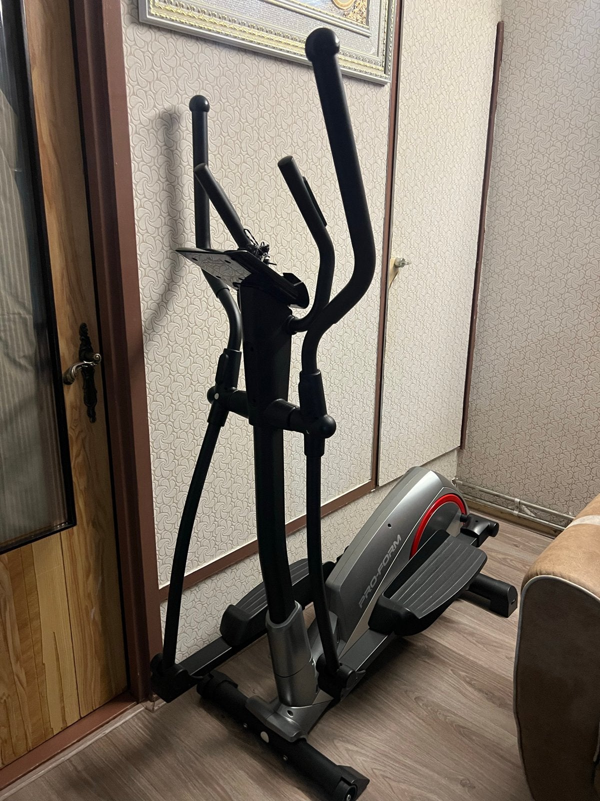 Pro-Form Crosstrainer, Ophalen, Armen, Zo goed als nieuw, Crosstrainer