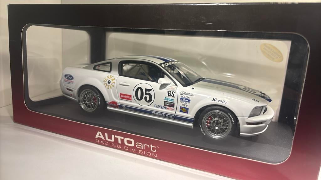 Ford mustang fr500c 2005 cup champion Autoart 1.18, Ophalen of Verzenden, Autoart, A, A