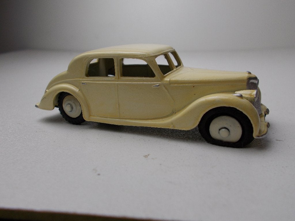 1949 Dinky Toys 40A RILEY (Gerestaureerd.), Ophalen of Verzenden, Gebruikt, Auto, Dinky Toys