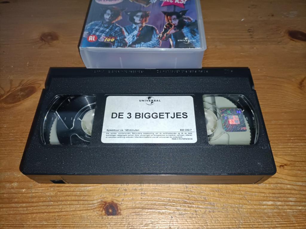K3 en de 3 biggetjes vhs videoband Originals, Cd's en Dvd's, Alle leeftijden, Ophalen of Verzenden, Zo goed als nieuw, Kinderprogramma's en -films