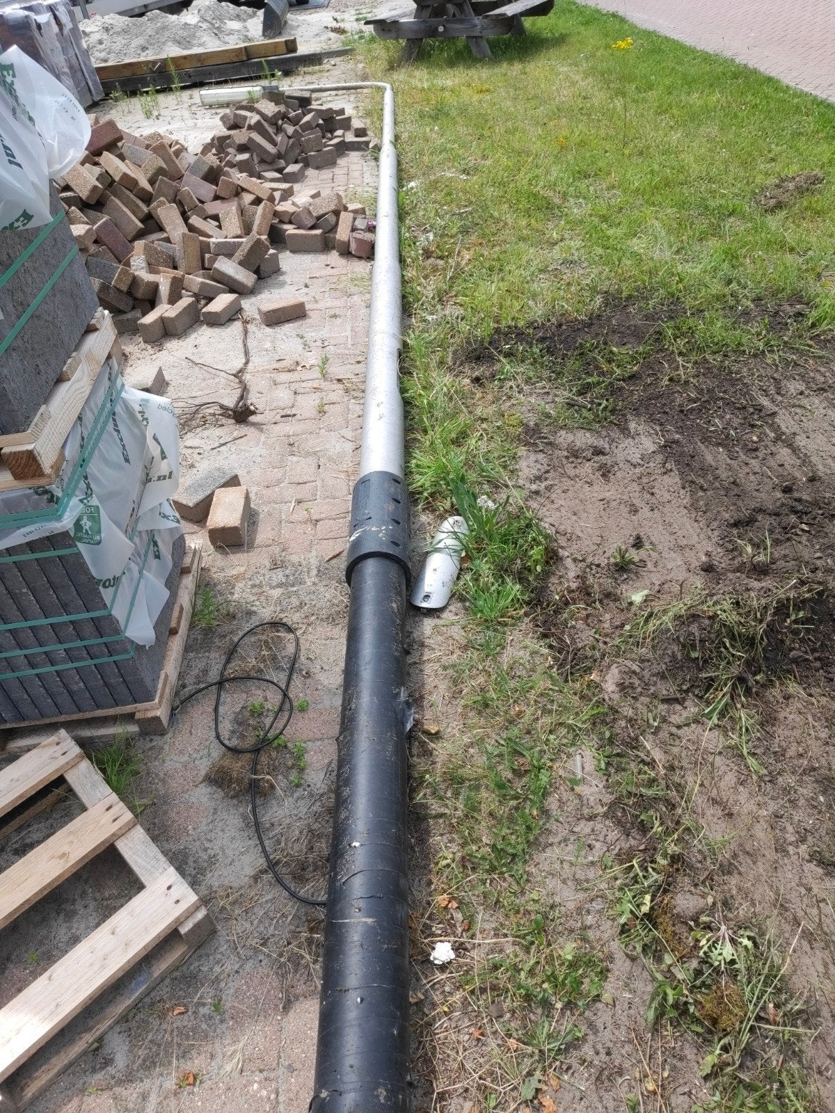 Lantaarnpaal ca. 8 m, Ophalen, Gebruikt, Staande lamp, Aluminium