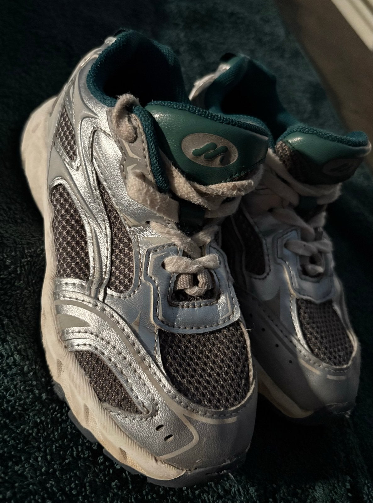 Zara sportschoenen maat 28  6,99,-, Ophalen of Verzenden, Gebruikt, Jongen of Meisje, Sportschoenen